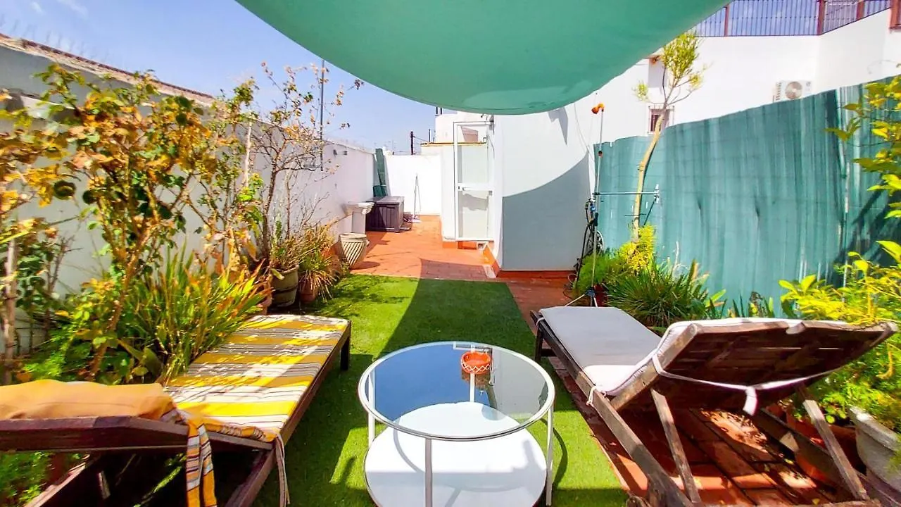 סביליה Apartamento Rubens Suite Atico 0*,  ספרד